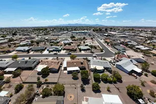 11042 W Canterbury Dr, Sun City, AZ 85351 - Photo 47