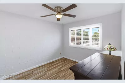 11042 W Canterbury Drive, Sun City, AZ 85351 - Photo 27
