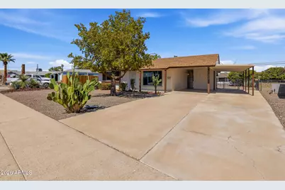 11042 W Canterbury Drive, Sun City, AZ 85351 - Photo 3