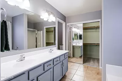 15276 W Laurel Lane, Surprise, AZ 85379 - Photo 37