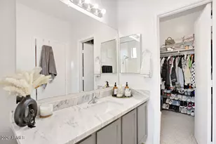 7124 W Palmaire Ave W, Glendale, AZ 85303 - Photo 17