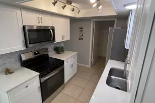 629 N Mesa Dr, Mesa, AZ 85201 - Photo 1