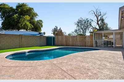 1301 W Kerry Lane, Phoenix, AZ 85027 - Photo 5