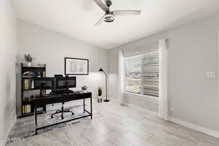 1301 W Kerry Ln, Phoenix, AZ 85027 - Photo 11