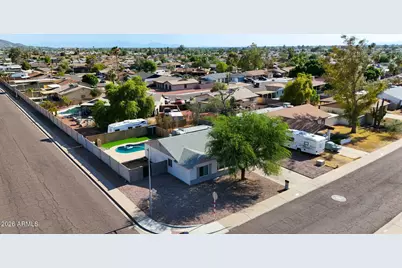 1301 W Kerry Lane, Phoenix, AZ 85027 - Photo 41