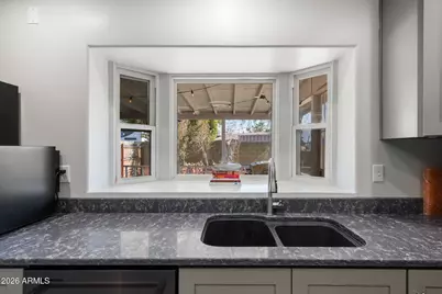 1301 W Kerry Lane, Phoenix, AZ 85027 - Photo 17