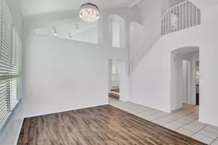 21921 N 68th Ave, Glendale, AZ 85310 - Photo 11
