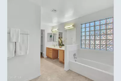 21921 N 68th Avenue, Glendale, AZ 85310 - Photo 17