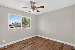 5709 S Roberts Rd, Tempe, AZ 85283 - Photo 21