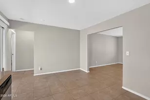 5709 S Roberts Rd, Tempe, AZ 85283 - Photo 9