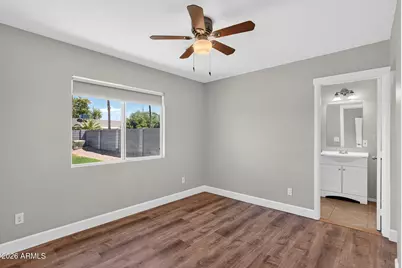 5709 S Roberts Road, Tempe, AZ 85283 - Photo 33