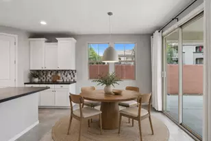 1942 S Sycamore Pl, Chandler, AZ 85286 - Photo 9