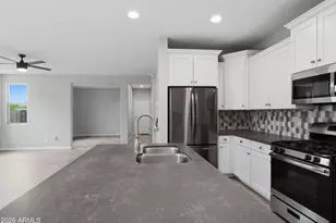 1942 S Sycamore Pl, Chandler, AZ 85286 - Photo 15