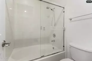 5104 N 32nd St, Phoenix, AZ 85018 - Photo 5
