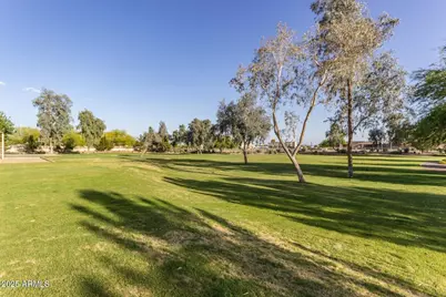 18152 W Paradise Lane, Surprise, AZ 85388 - Photo 43
