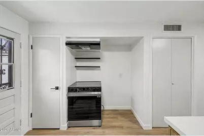 3505 E Campbell Avenue #8, Phoenix, AZ 85018 - Photo 17