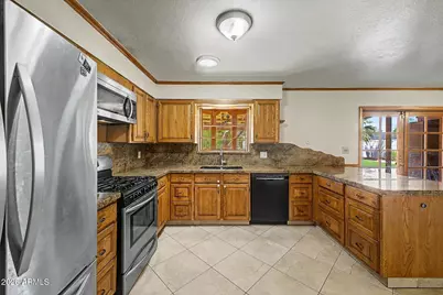 16 W Duke Drive, Tempe, AZ 85283 - Photo 17