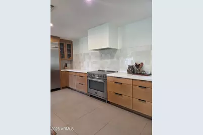 4201 W Waltann Lane, Phoenix, AZ 85053 - Photo 17