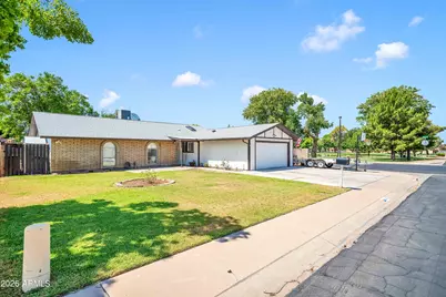 5647 W Vogel Avenue, Glendale, AZ 85302 - Photo 3