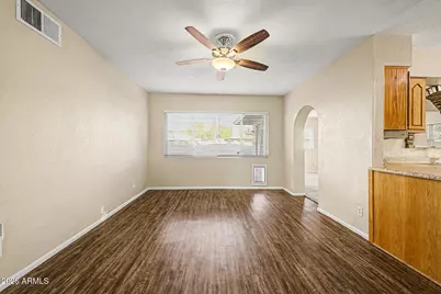 2315 W Shady Glen Avenue, Phoenix, AZ 85023 - Photo 7