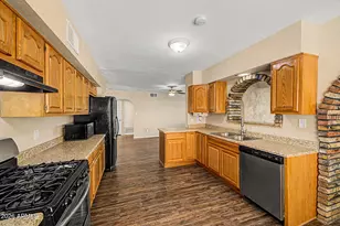 2315 W Shady Glen Ave, Phoenix, AZ 85023 - Photo 9