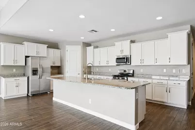 26009 N 137th Lane, Peoria, AZ 85383 - Photo 13