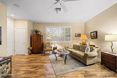 14007 W Edgemont Avenue, Goodyear, AZ 85395 - Photo 5