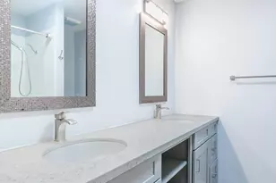 3157 E Hazelwood St, Phoenix, AZ 85016 - Photo 11