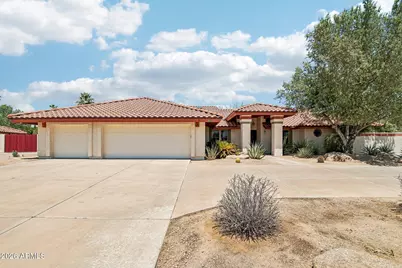 618 N La Loma Avenue, Litchfield Park, AZ 85340 - Photo 1