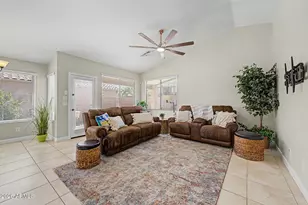 41949 W Anne Ln, Maricopa, AZ 85138 - Photo 11