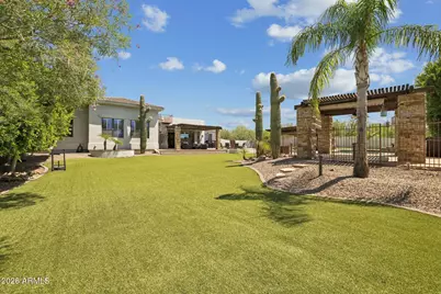 5847 E Quail Track Drive, Scottsdale, AZ 85266 - Photo 31
