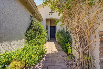 839 S 229th Drive, Buckeye, AZ 85326 - Photo 9