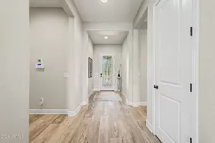 1132 E Holland Park Dr, Gilbert, AZ 85297 - Photo 3
