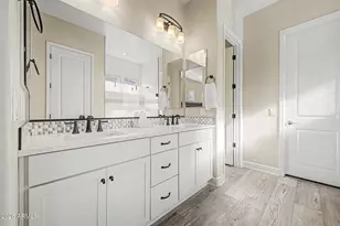 1132 E Holland Park Dr, Gilbert, AZ 85297 - Photo 17