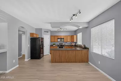 3014 W Villa Cassandra Drive, Phoenix, AZ 85086 - Photo 9