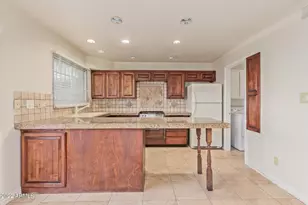 6937 E Osborn Rd, Scottsdale, AZ 85251 - Photo 7