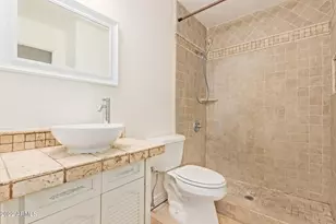 6937 E Osborn Rd, Scottsdale, AZ 85251 - Photo 15