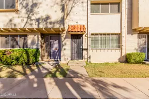 6937 E Osborn Rd, Scottsdale, AZ 85251 - Photo 1