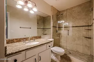 3235 E Camelback Rd, Phoenix, AZ 85018 - Photo 25