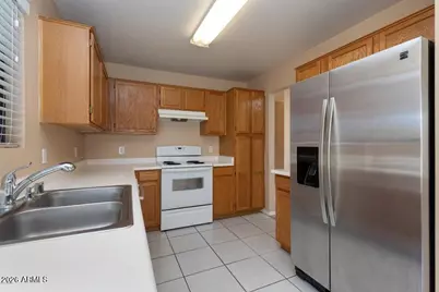 8541 W Highland Avenue, Phoenix, AZ 85037 - Photo 3