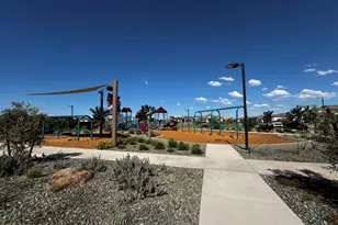 9819 W Flower St, Phoenix, AZ 85037 - Photo 23