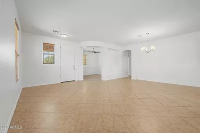 16066 W Anasazi Street, Goodyear, AZ 85338 - Photo 7