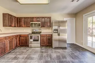 13478 W Young St, Surprise, AZ 85374 - Photo 3