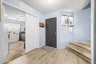 11426 W Madisen Ellise Dr, Surprise, AZ 85378 - Photo 3