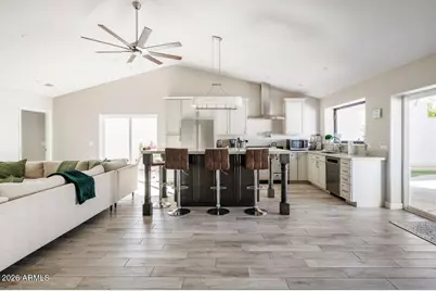 3037 E Clarendon Avenue, Phoenix, AZ 85016 - Photo 5
