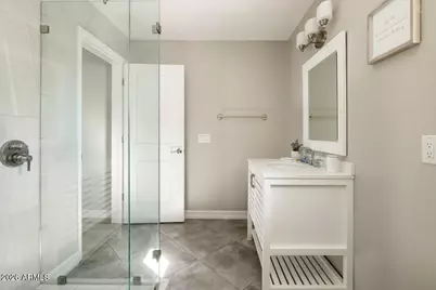 3037 E Clarendon Avenue, Phoenix, AZ 85016 - Photo 21