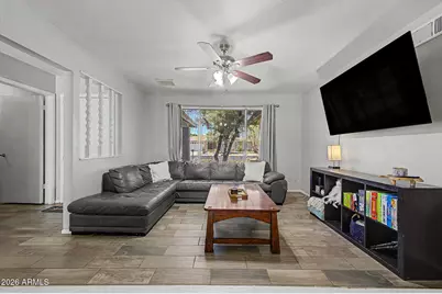 2233 W Sequoia Drive, Phoenix, AZ 85027 - Photo 7