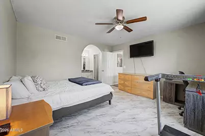 2233 W Sequoia Drive, Phoenix, AZ 85027 - Photo 15