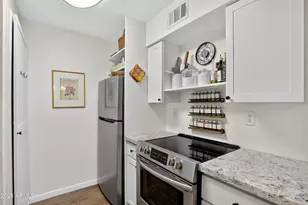 5995 N 78th St, Scottsdale, AZ 85250 - Photo 11