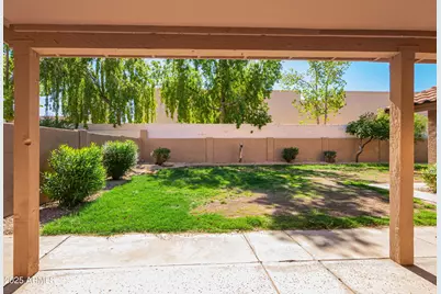 1517 W Islandia Drive, Gilbert, AZ 85233 - Photo 35